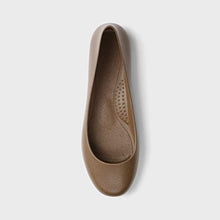 Load image into Gallery viewer, OKABASHI Women's Georgia Soft Jelly Ballet Flats (Toffee, 8) | Daily Slip-On Shoes w/Arch Support | Helps Relieve Foot Soreness & Pain
