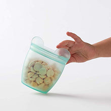 Load image into Gallery viewer, Zip Top 100% Platinum Silicone Baby Snack Containers (Bear)