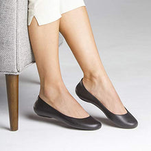 Load image into Gallery viewer, OKABASHI Women's Georgia Soft Jelly Ballet Flats (Toffee, 8) | Daily Slip-On Shoes w/Arch Support | Helps Relieve Foot Soreness & Pain