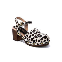 Load image into Gallery viewer, Californians Betty Women's Dalmatian Print Clog, Dalmatian, 9