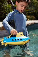 Load image into Gallery viewer, Green Toys Submarine in Yellow & blue - BPA Free, Phthalate Free, Bath Toy with Spinning Rear Propeller. Safe Toys for Toddlers, Babies