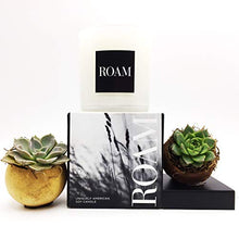 Load image into Gallery viewer, ROAM by William Roam Soy Candle – Hand-Poured, White Florals – American-Made, 80 Hour Burn Time
